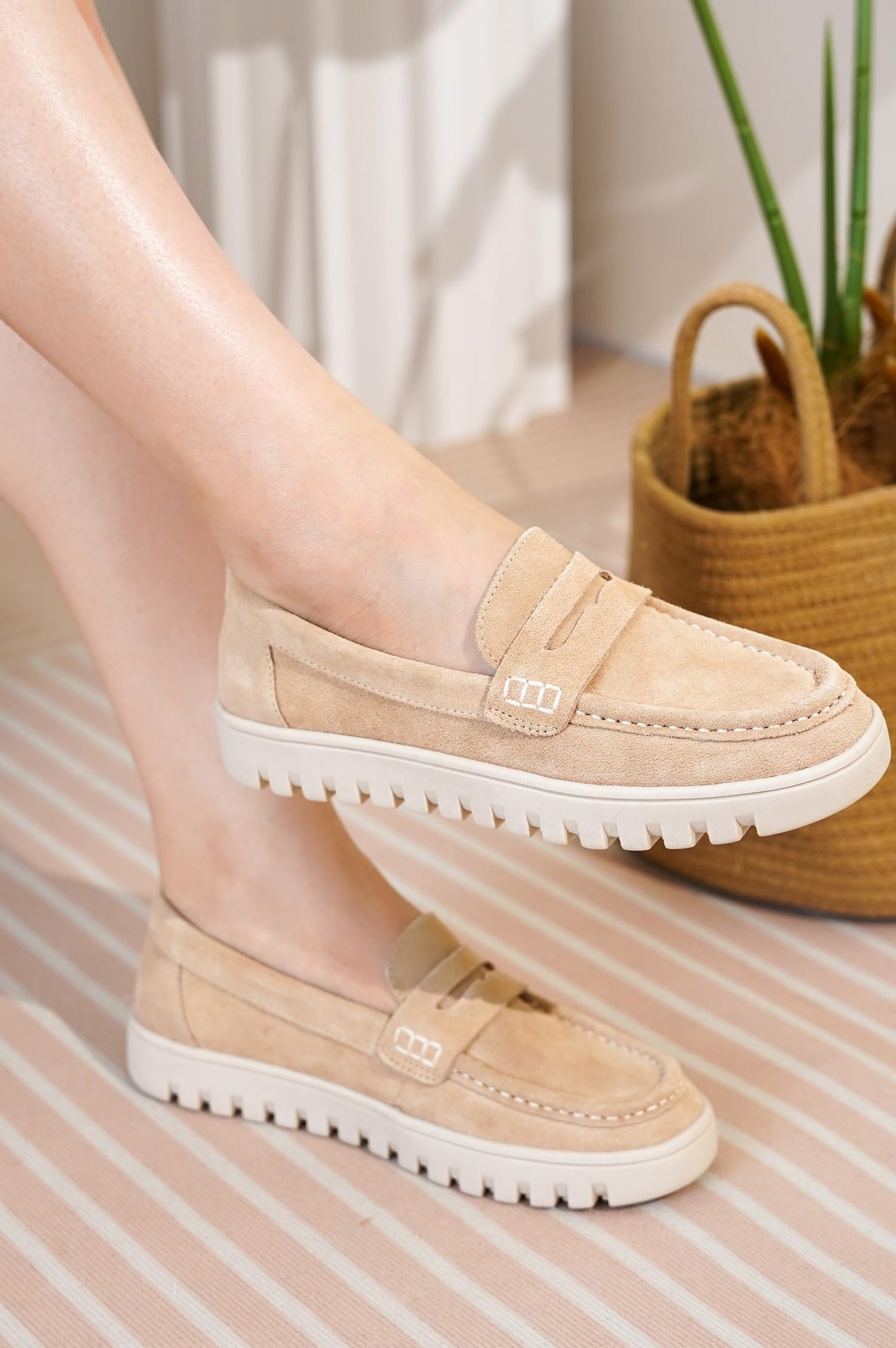 Leather Loafers for Women – Memory Foam Insoles Slip On Shoes for Women